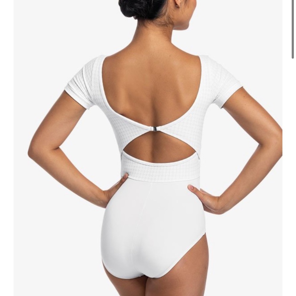 Ansliewear “Daria” Lace Short Sleeve Leotard - Picture 1 of 4